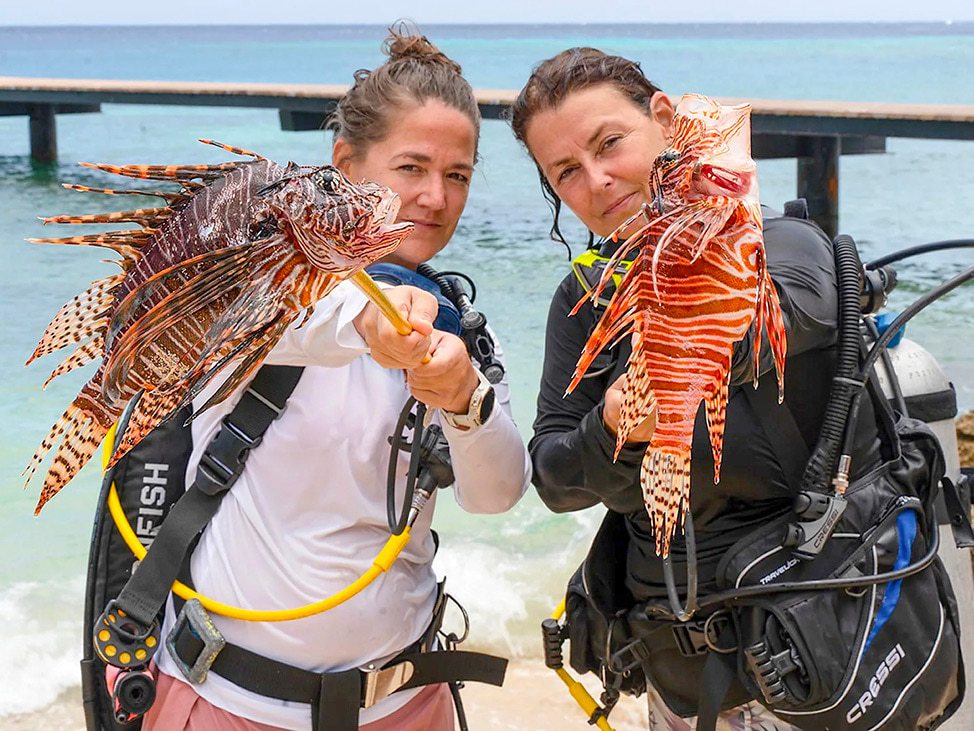 Wander Women Retreats x PADI Club Diving