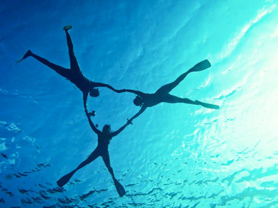 Wander Women Retreats x PADI Club Diving