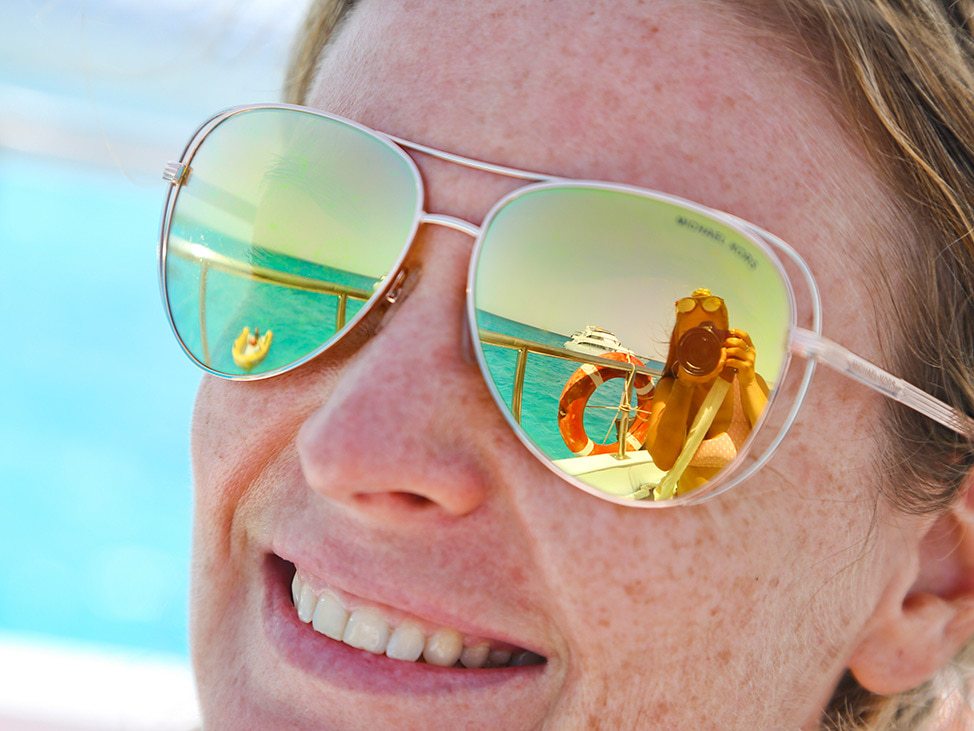 Sunglasses reflection